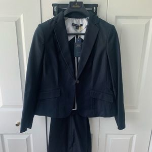 Women’s Navy Brook Brothers Suit NWT Size 10